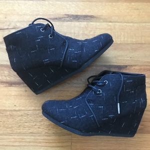 Toms Wedge Booties